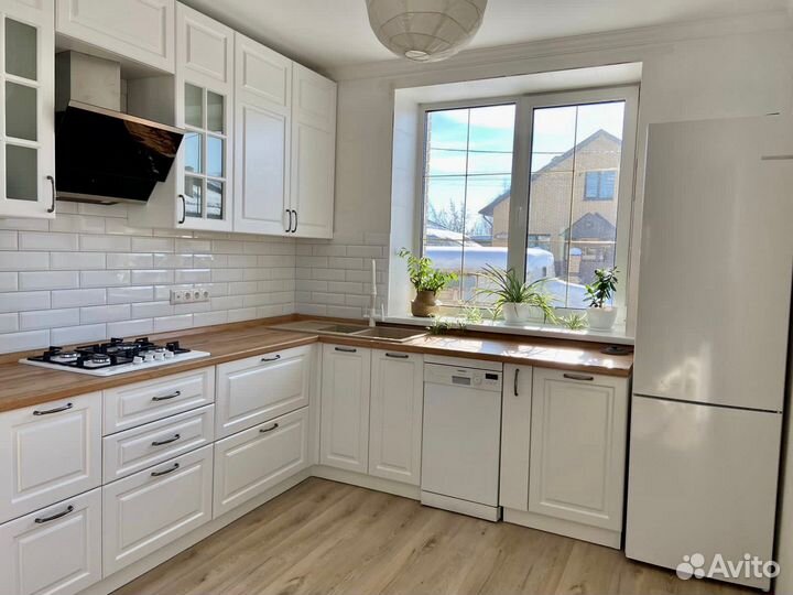 Кухонный гарнитур без ручек CN:018566