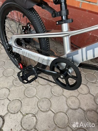 Велосипед 20 диаметр серый новый