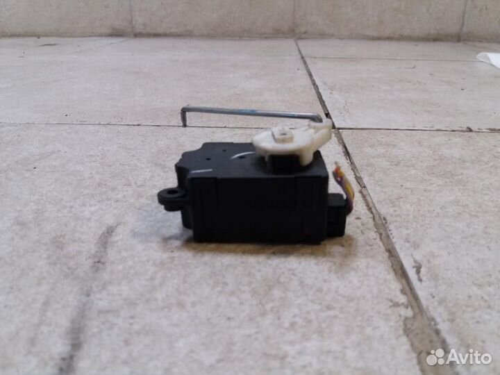 Сервопривод заслонок печки Nissan Tiida 1 C11 2004