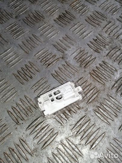 Фонарь подсветки задний Renault Logan LS0G/LS12