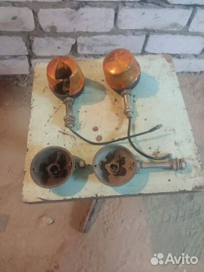 Тормозной барабан, поворотники.Мотоцикл Иж Ю5