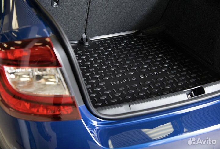Коврики в багажник
