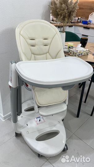 Стульчик для кормления Peg Perego Tatamia