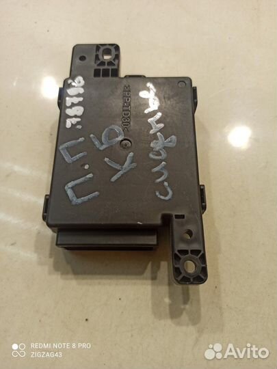 Блок управления сиденьем (передний, правый)