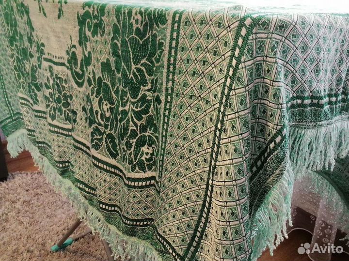 Скатерть жаккардовая СССР винтаж