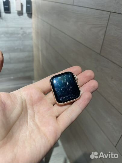 Полировка стекла Apple Watch