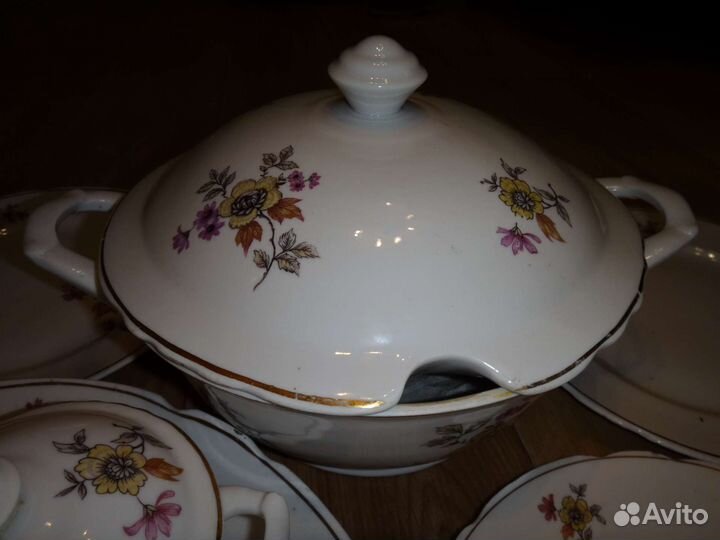 Столовый сервиз Дулево