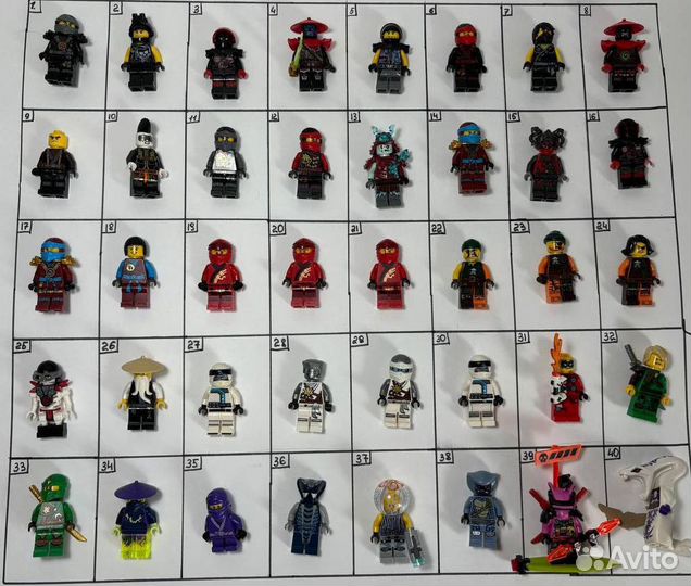 Lego minifigures