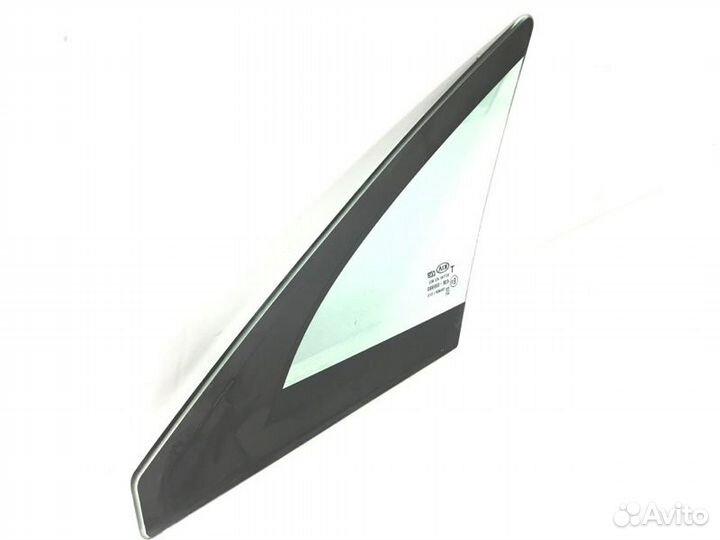 Форточка двери передняя правая Kia K5 2021