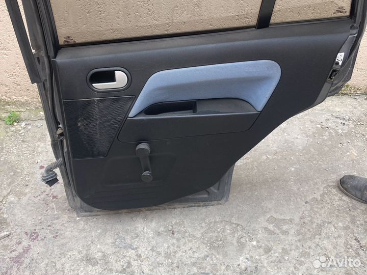 Дверные карты ford fusion