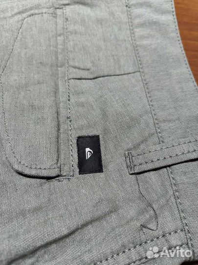 Quicksilver шорты