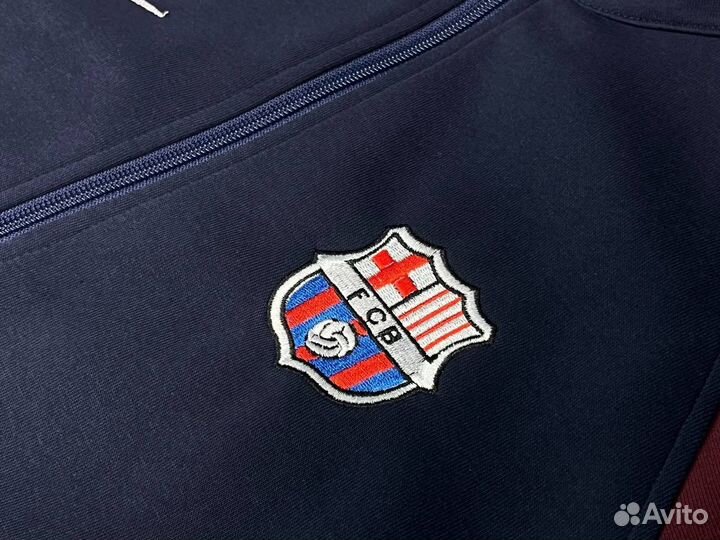 Кофта на замке Nike Barcelona