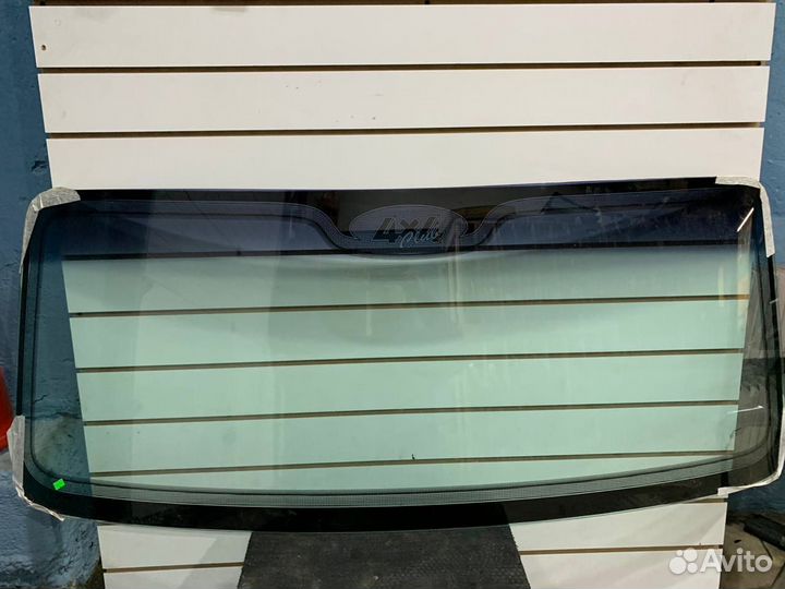 Лобовое стекло Нива 2121