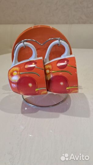 Чайные чашки с блюдцами