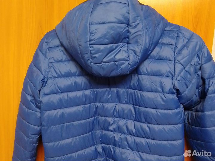 Куртка демисезонная. Утеплённая.на мальчика