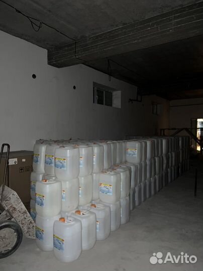 Канистра пластиковая, баклажка