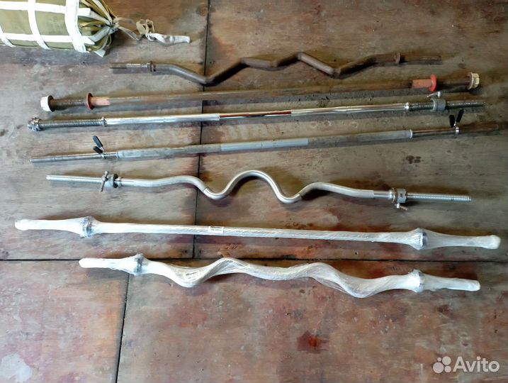 Гантели, блины, грифы, скамейки, стойки