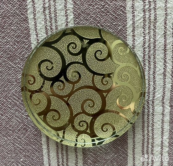 Камушек для клея для наращивания ресниц