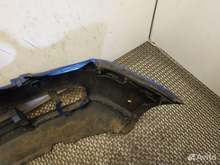 Бампер передний Volkswagen Polo 4 2005 6Q0807217