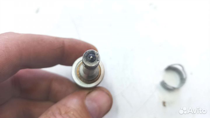 Топливная форсунка 1.4 Volkswagen Tiguan 2