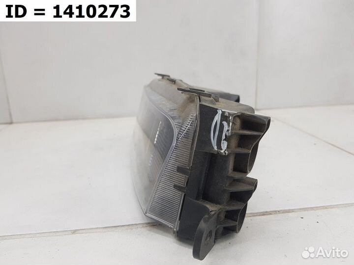 Птф передняя правая Volkswagen Tiguan