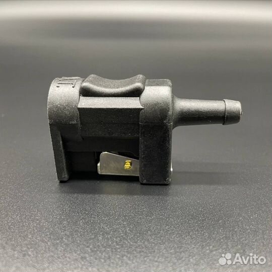 Топливный коннектор Yamaha 4-90