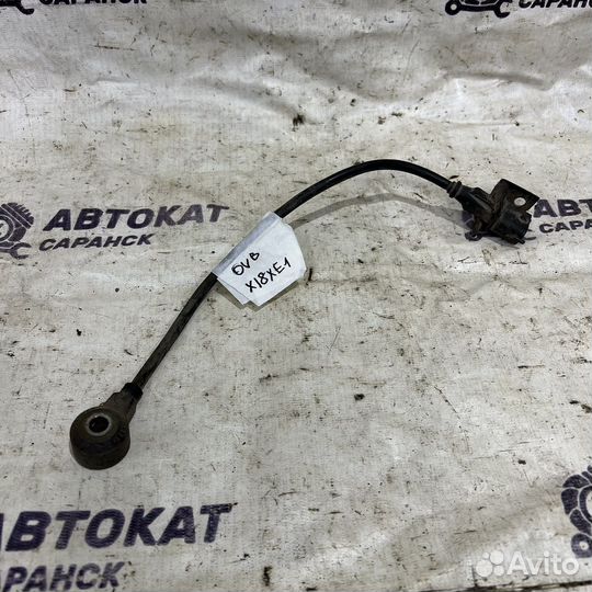 Датчик детонации Opel Vectra B X18XE1