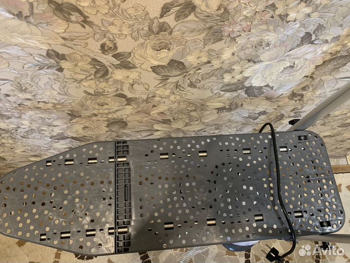 Отпариватель для одежды Kitfort