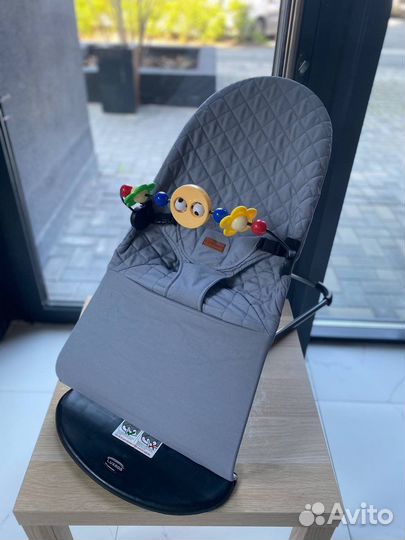 Шезлонг самокачающийся