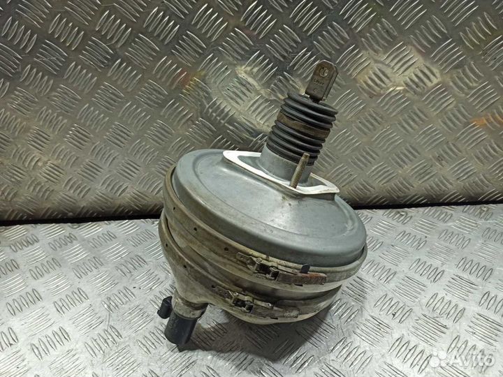 Усилитель тормозов вакуумный MB W220 (98-05) б\у