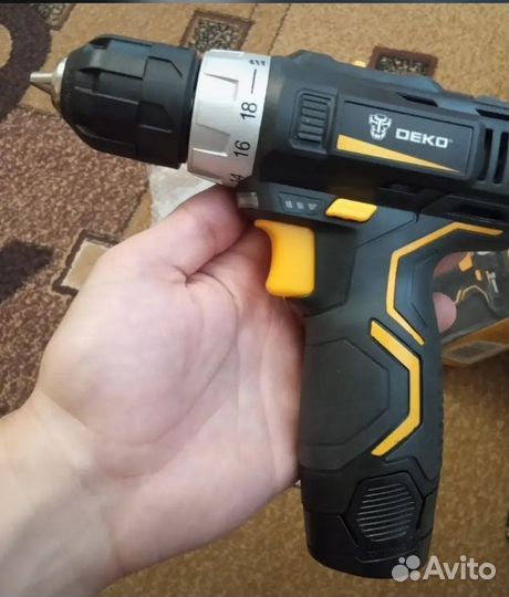 Шуруповерт Deco