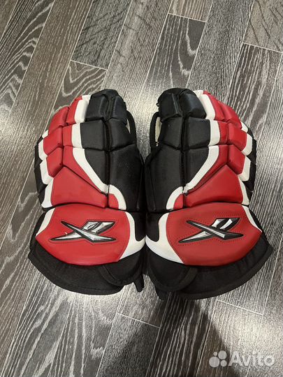 Хоккейный инвентарь