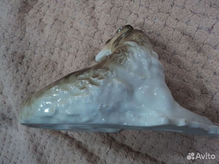 Фарфорoвая стaтуэтка.Собака.Борзая.лфз