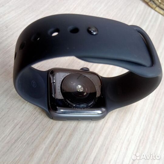 Смарт часы apple watch series SE 40mm