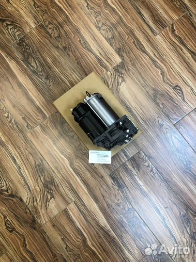 Компрессор Мерседес GLS-class 166 A1663200104