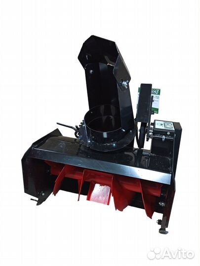 Снегоуборочная приставка к мотоблоку