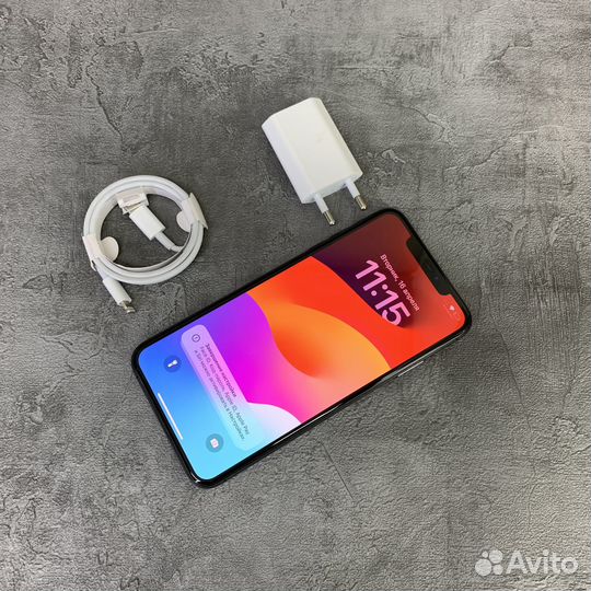 iPhone X, 256 ГБ
