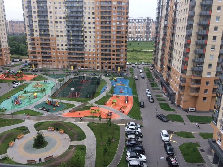 3-к. квартира, 65 м², 10/17 эт.