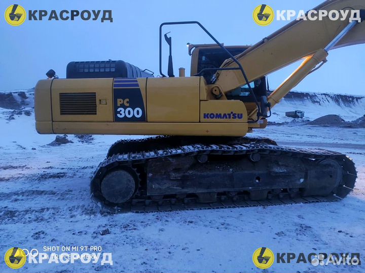 Гусеничный экскаватор Komatsu PC300-8M0, 2021