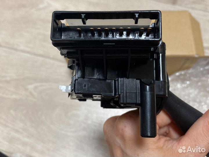 Переключатель подрулевой