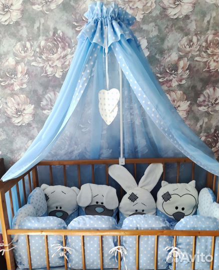 Бортики и балдахин в кроватку