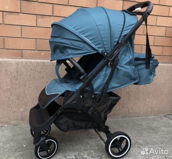 Прогулочная коляска Yoya nobu, новые