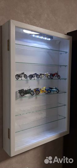 Витрина для коллекции