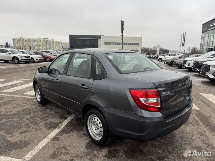 LADA Granta 1.6 МТ, 2024