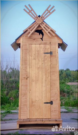 Уличный туалет деревянный ELE1000