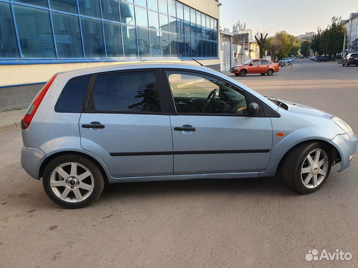 Ford Fiesta 1.4 AMT, 2004, 252 252 км