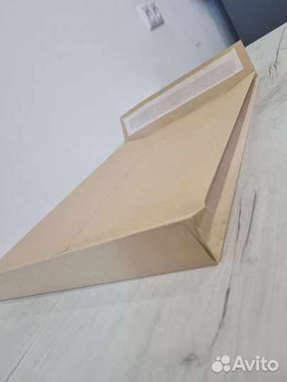 Конверт-пакеты Е4+ объемный (300х400х40 мм)