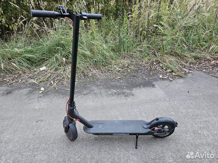 Электросамокат xiaomi m365 pro