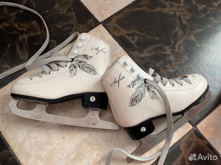 Коньки 2 пары