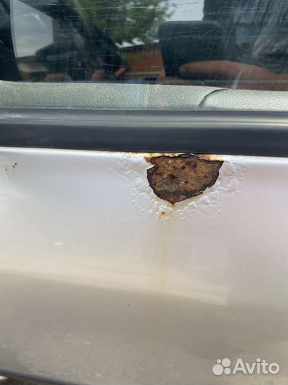 Дверь передняя левая skoda octavia a4